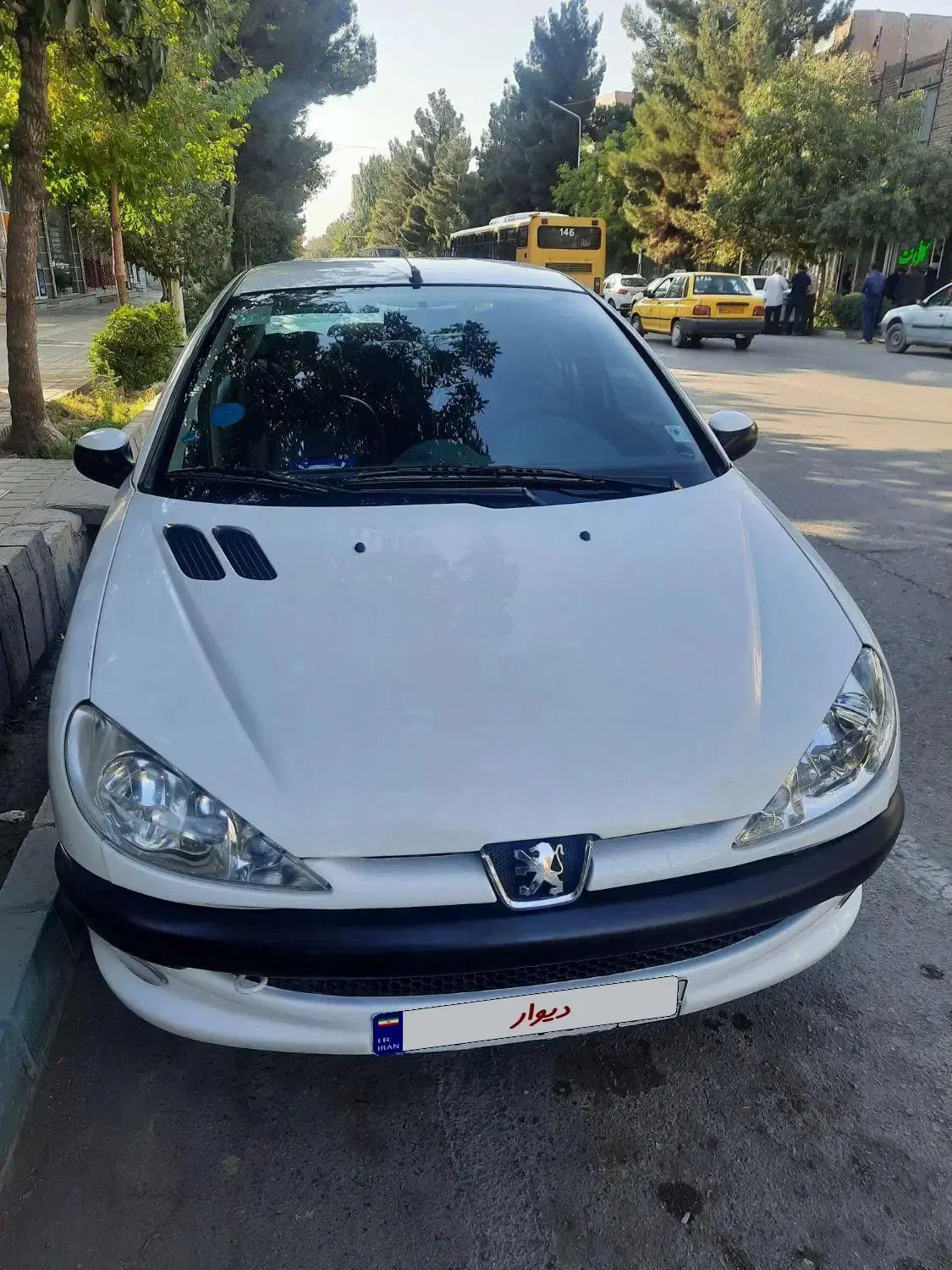 پژو ۲۰۶ صندوق دار v8 - 1389