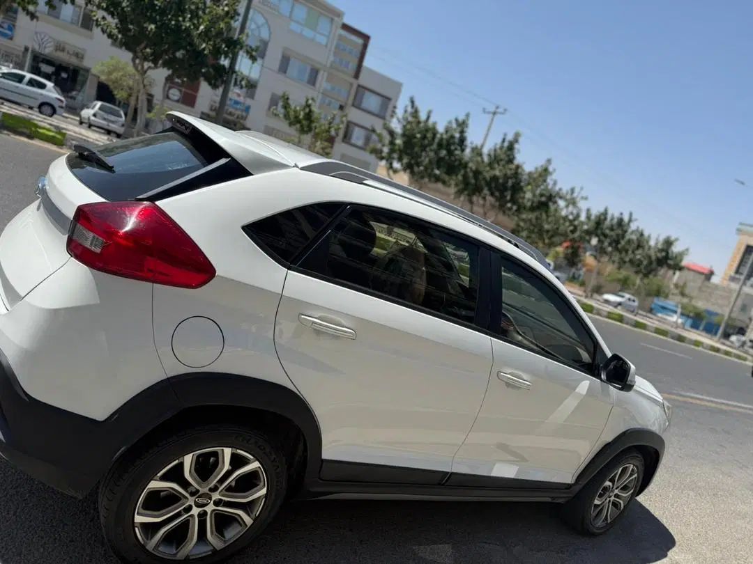 ام وی ام X22 اتوماتیک ساده - 1396