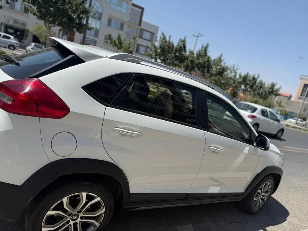 ام وی ام X22 اتوماتیک ساده - 1396