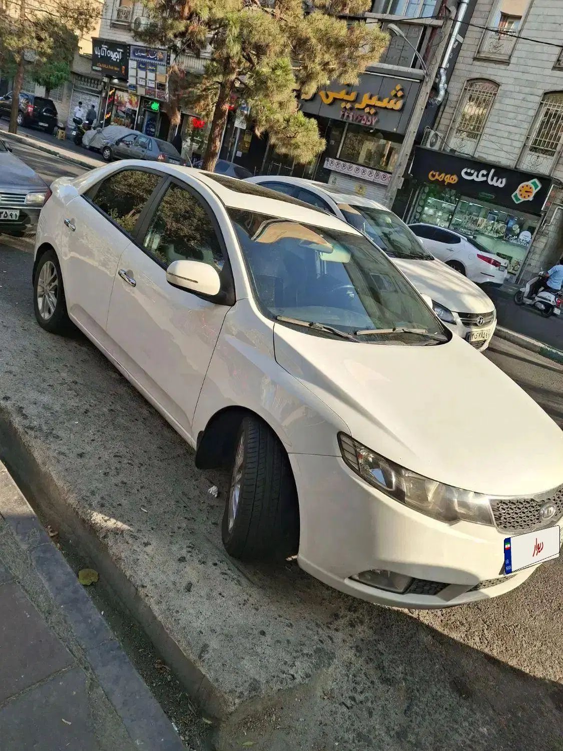کیا سراتو 2.0 لیتر اتوماتیک GT لاین - 2018