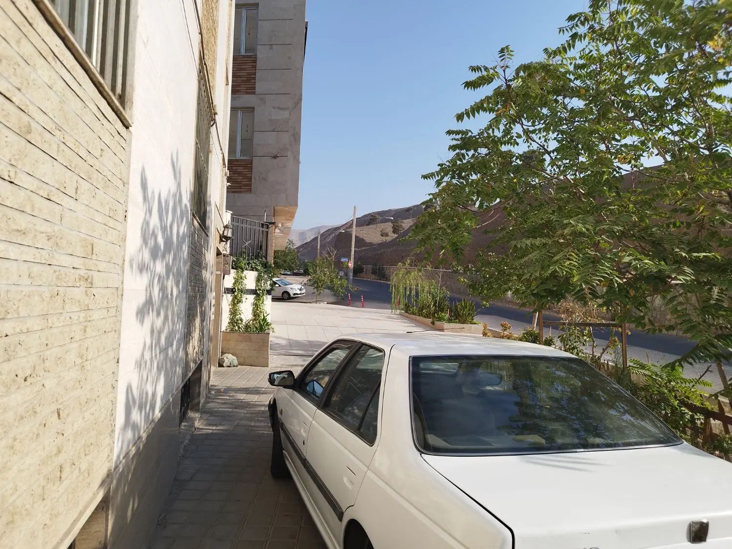 پژو پارس سال - 1394