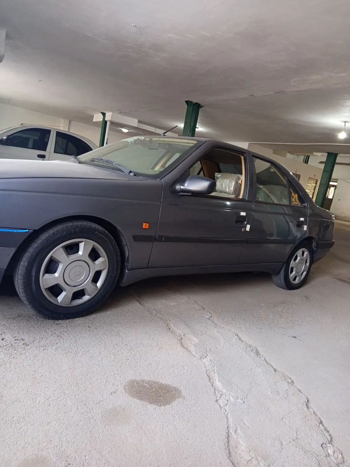 پژو 405 GL - 1366