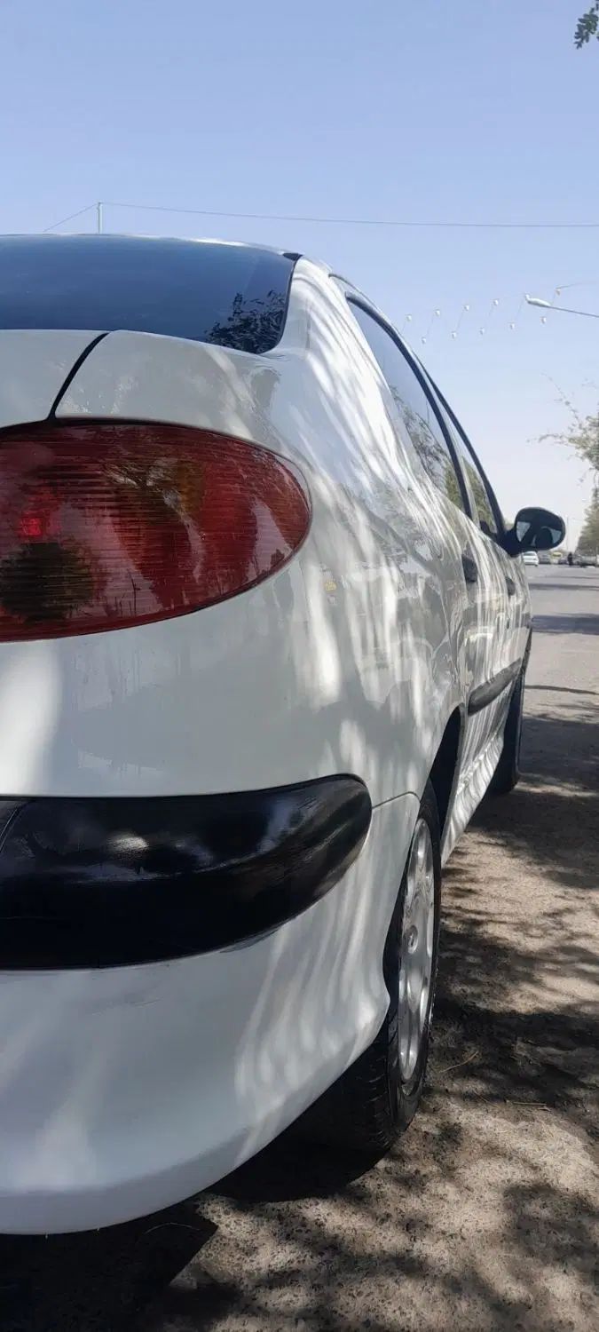 پژو ۲۰۶ صندوق دار v8 - 1393