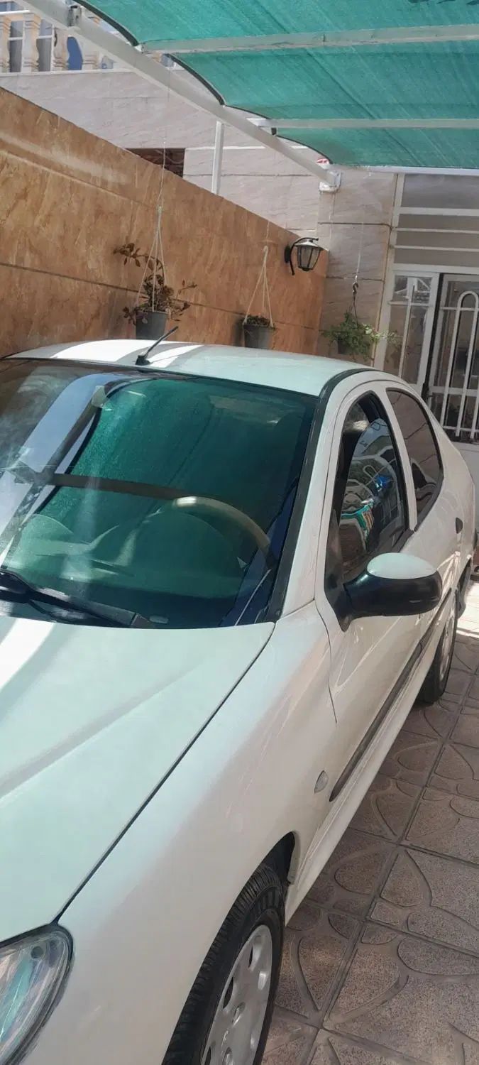 خودرو پژو، ۲۰۶ صندوق دار آگهی ann_20419558