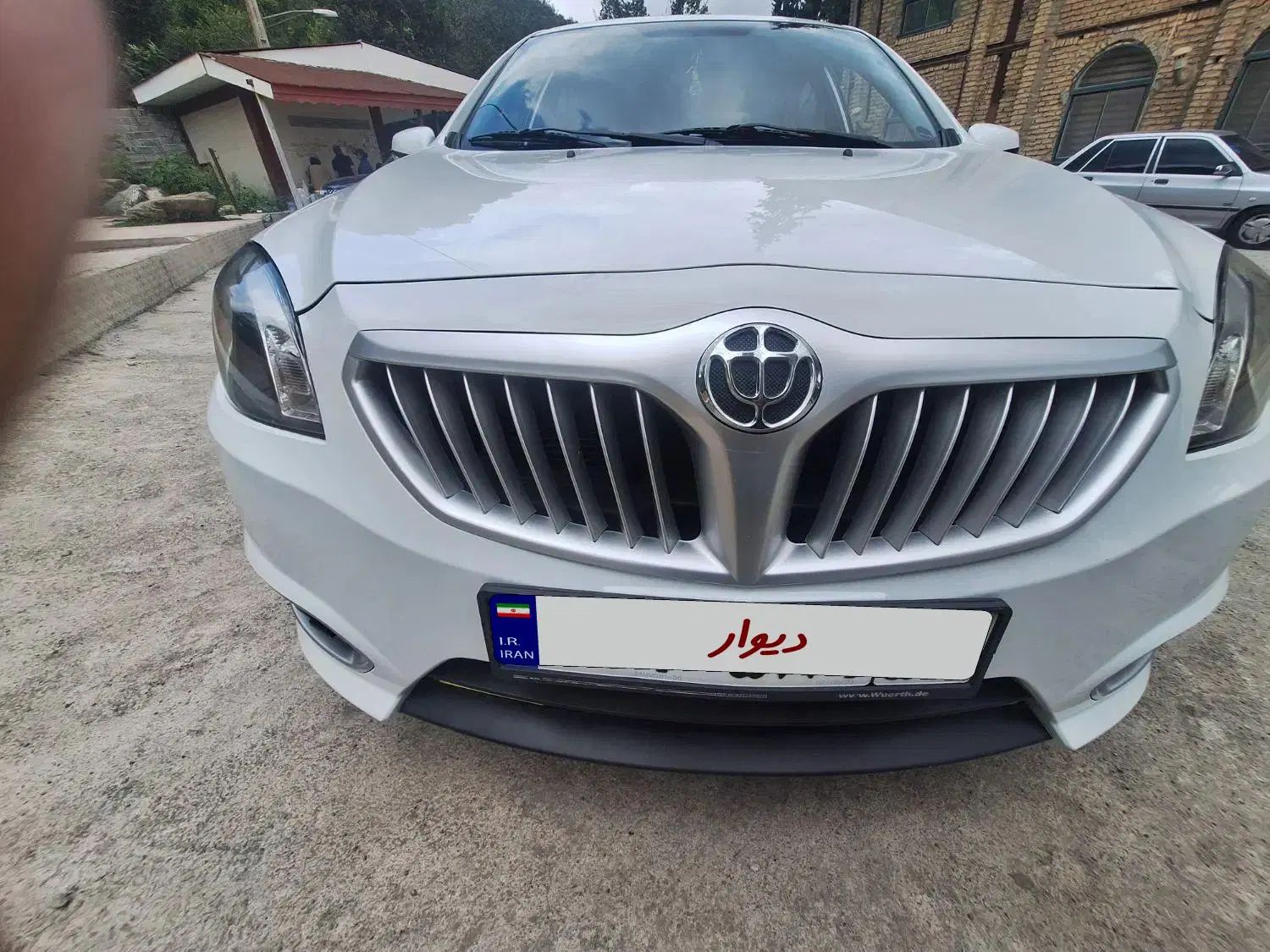 خودرو برلیانس، H320 آگهی ann_20419818