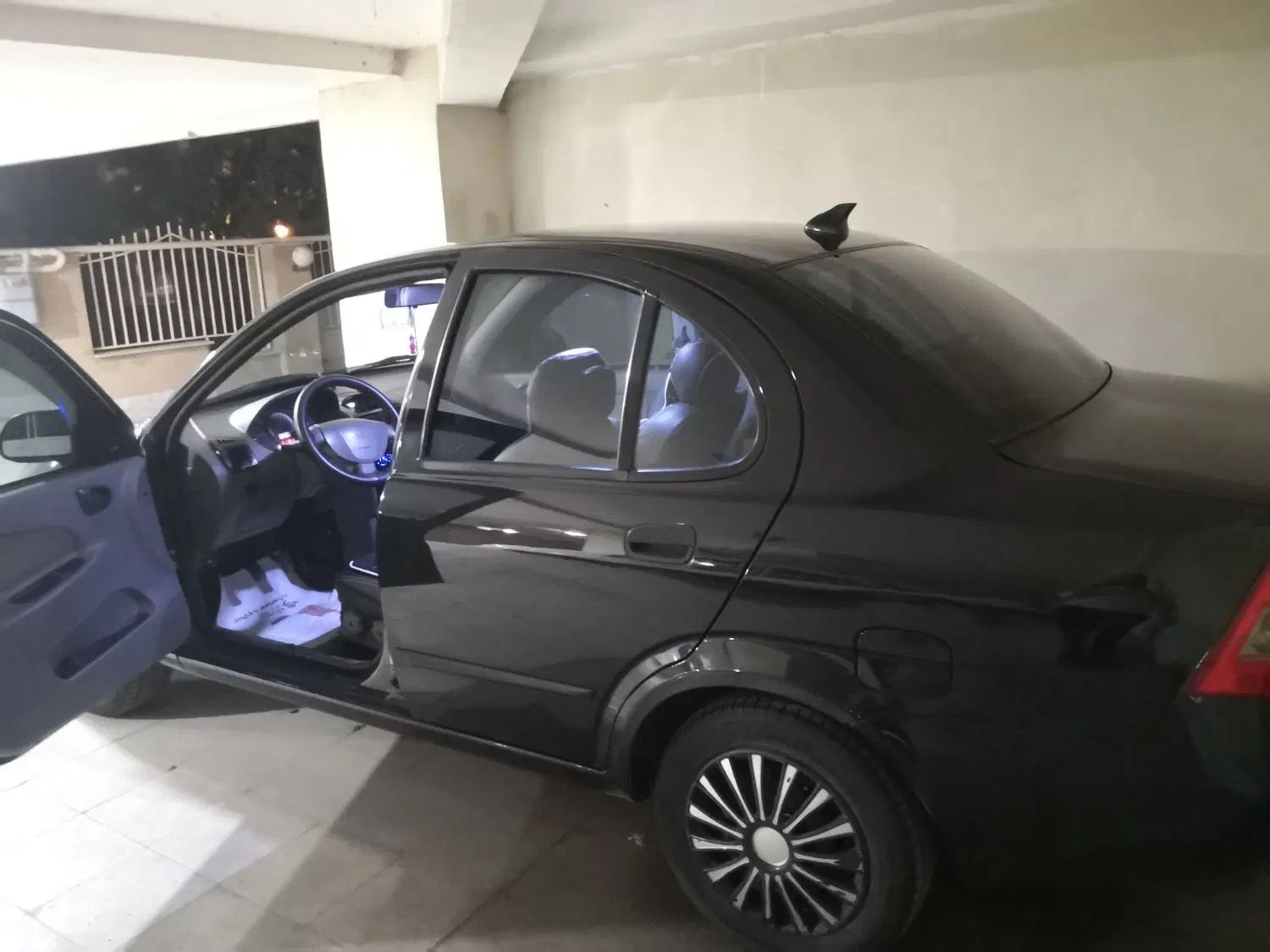 تیبا صندوق دار EX - 1395