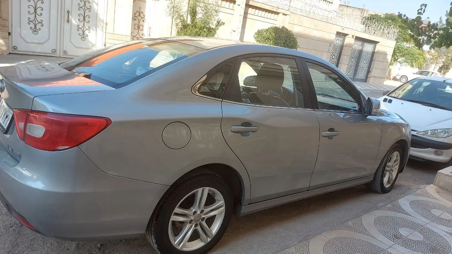 بسترن B30 اتوماتیک - 1396