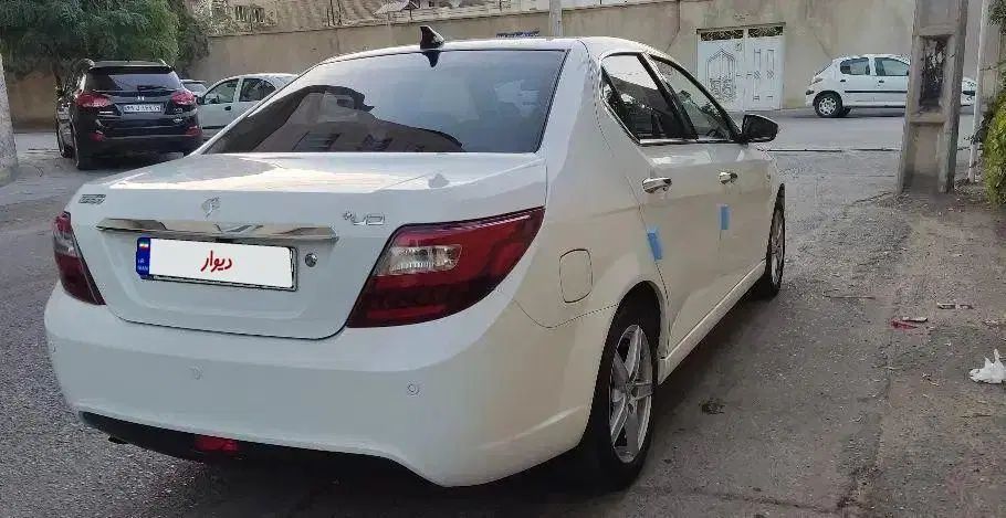 دنا پلاس توربو اتوماتیک - 1401