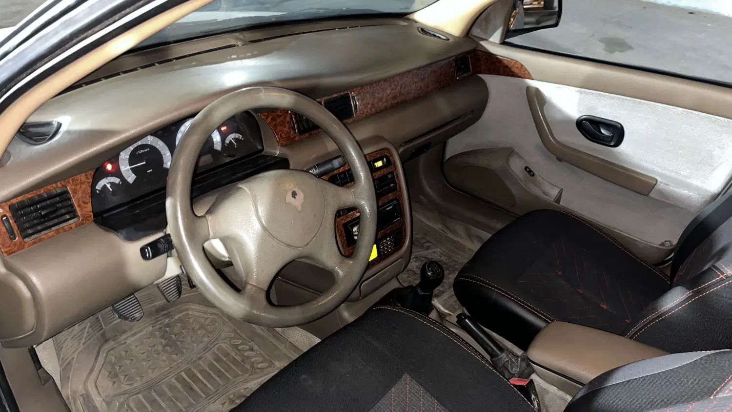 سمند LX XU7 - 1384