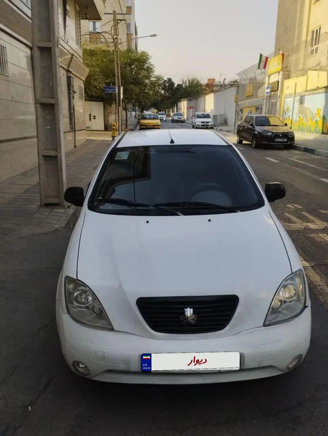 تیبا صندوق دار LX - 1390