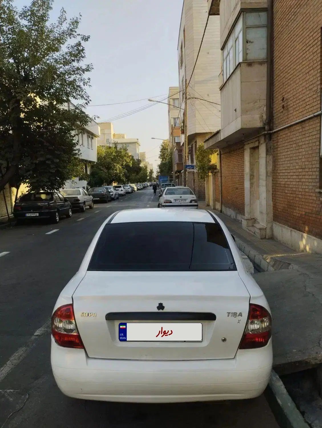 تیبا صندوق دار LX - 1390