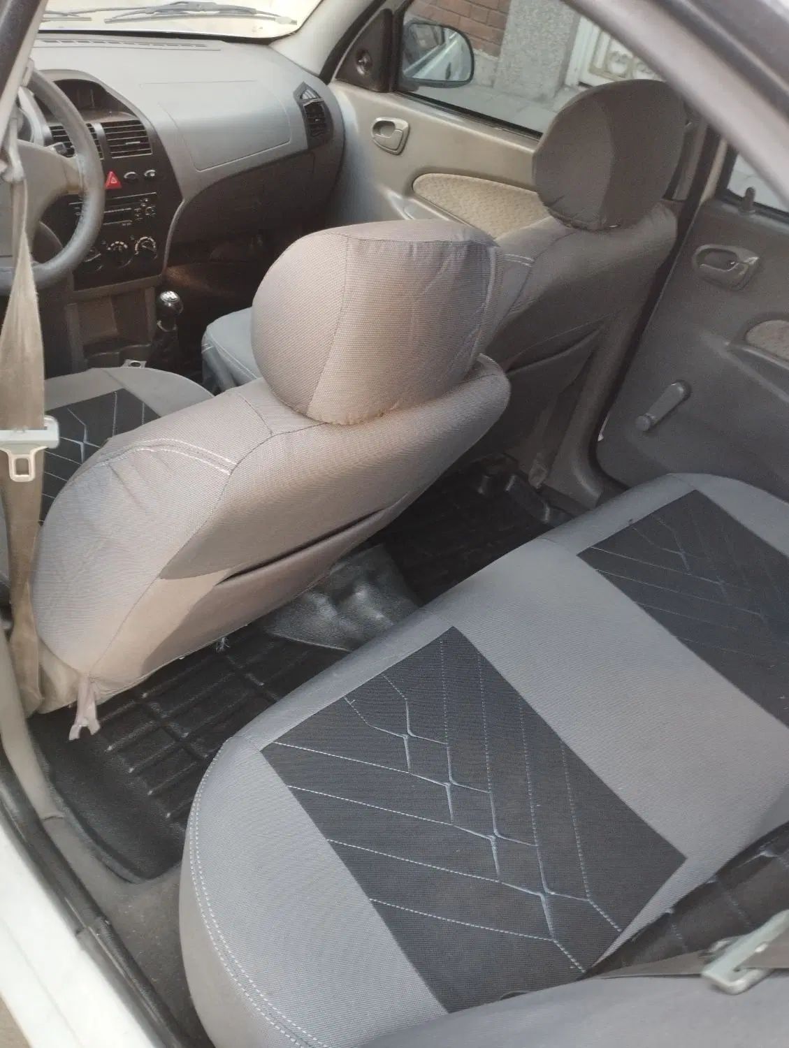 تیبا صندوق دار LX - 1390