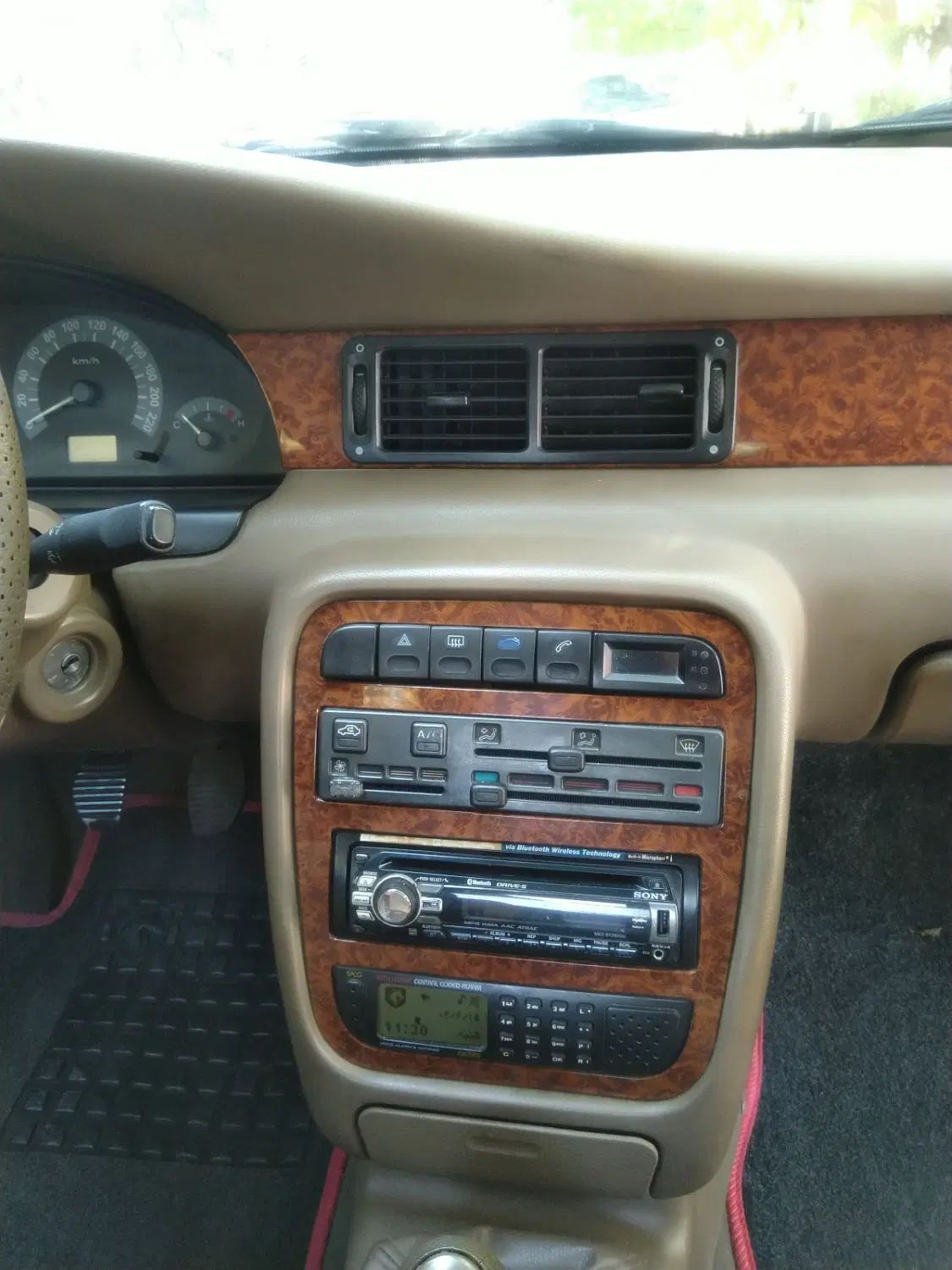 سمند LX XU7 - 1388