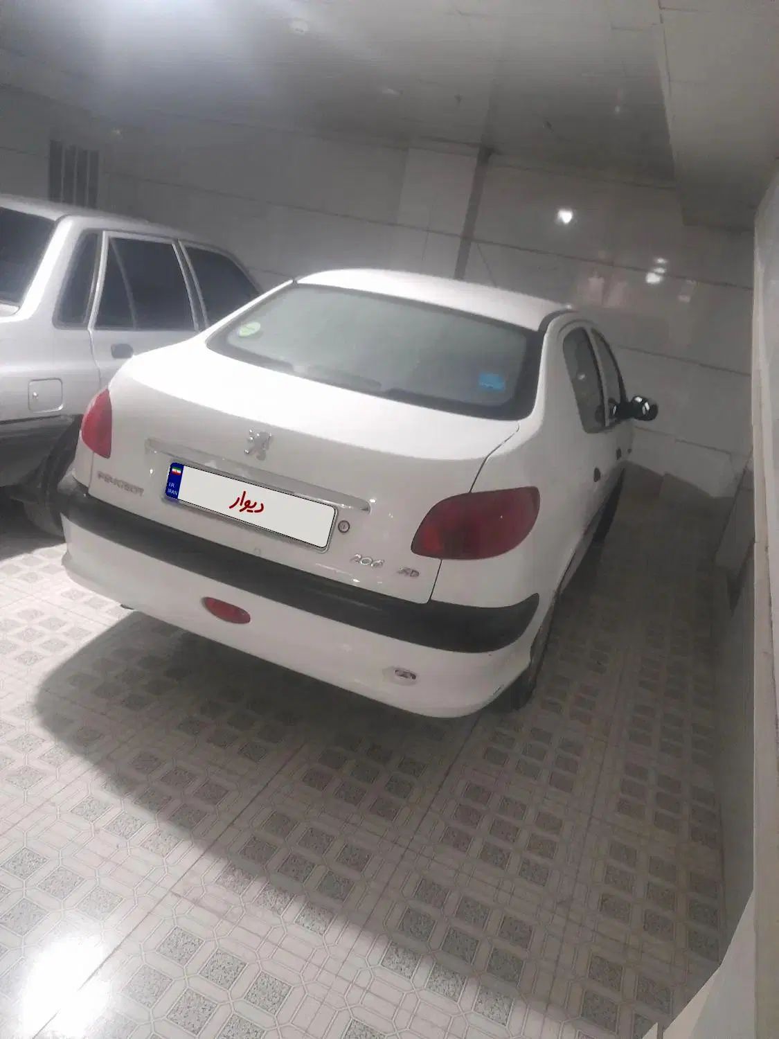 پژو ۲۰۶ صندوق دار v8 - 1399