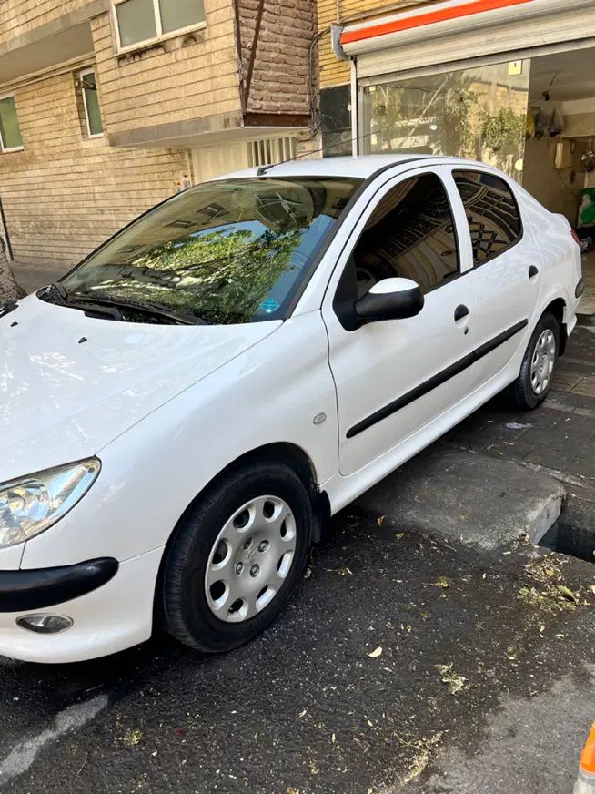 پژو ۲۰۶ صندوق دار v8 - 1390