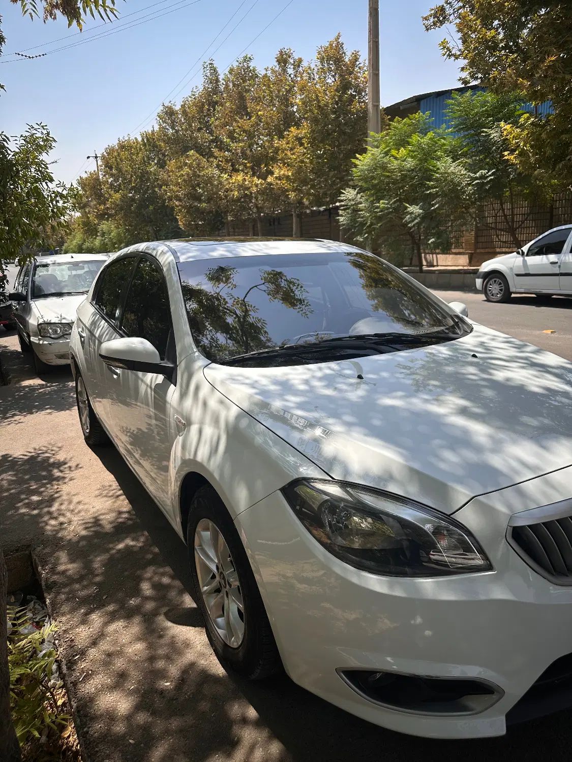 خودرو برلیانس، H320 آگهی ann_20421468