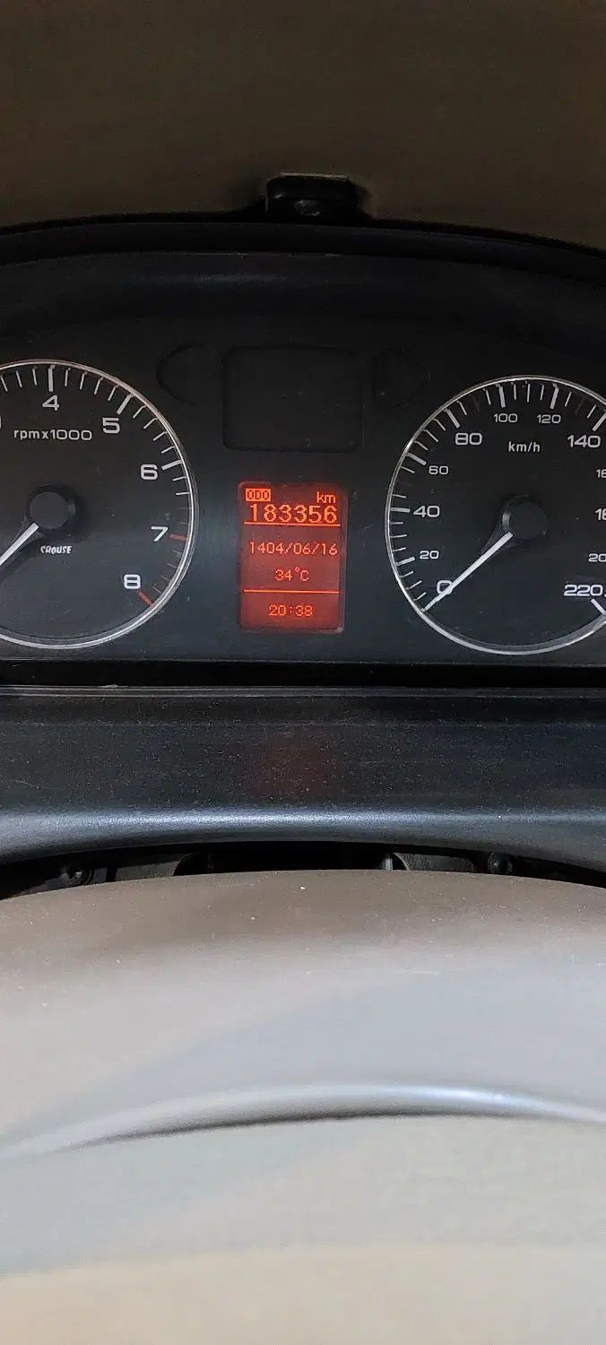 سمند LX XU7 - 1395