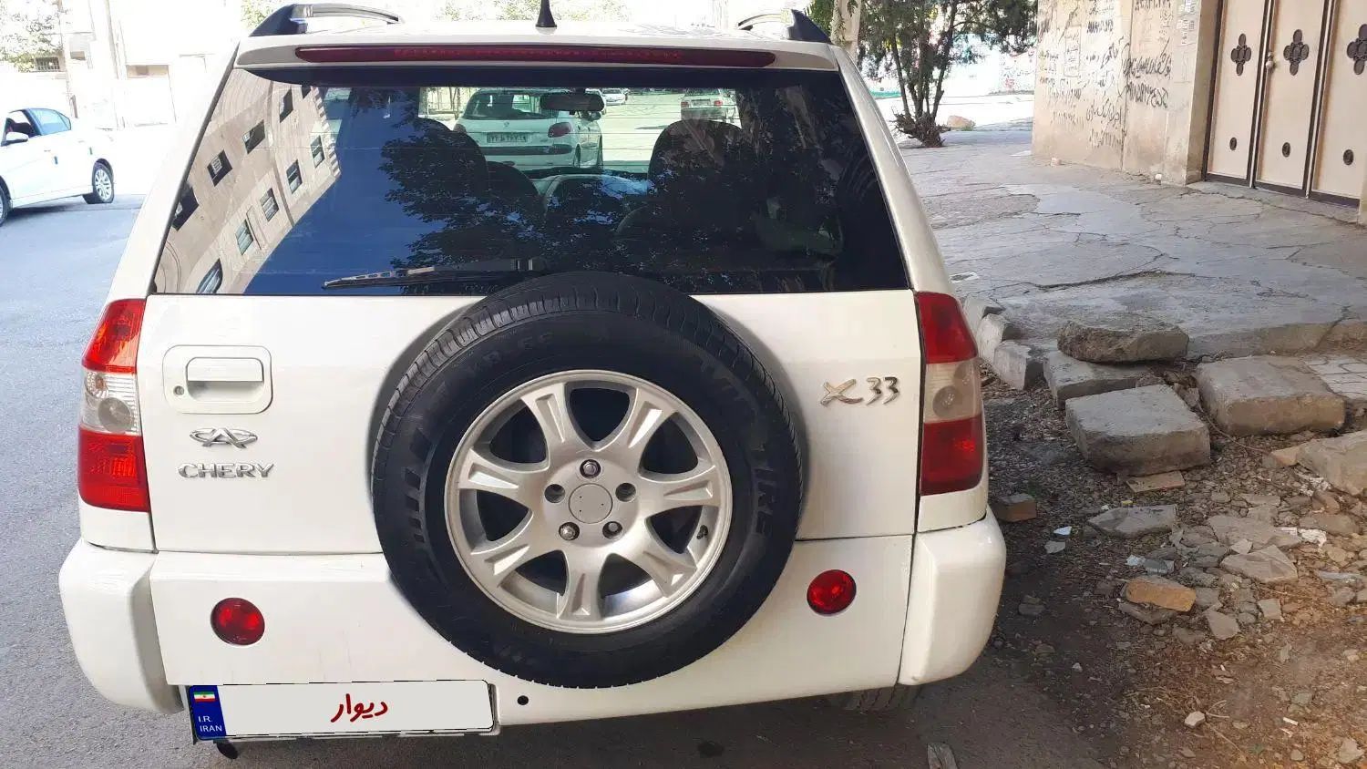 ام وی ام X33 دنده‌ای ساده - 1391