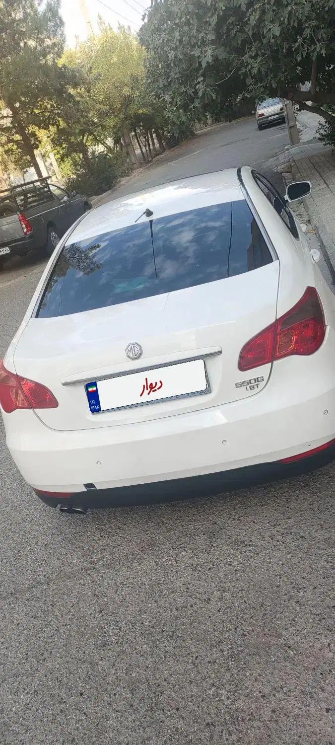 ام جی 550 اتوماتیک - 2010