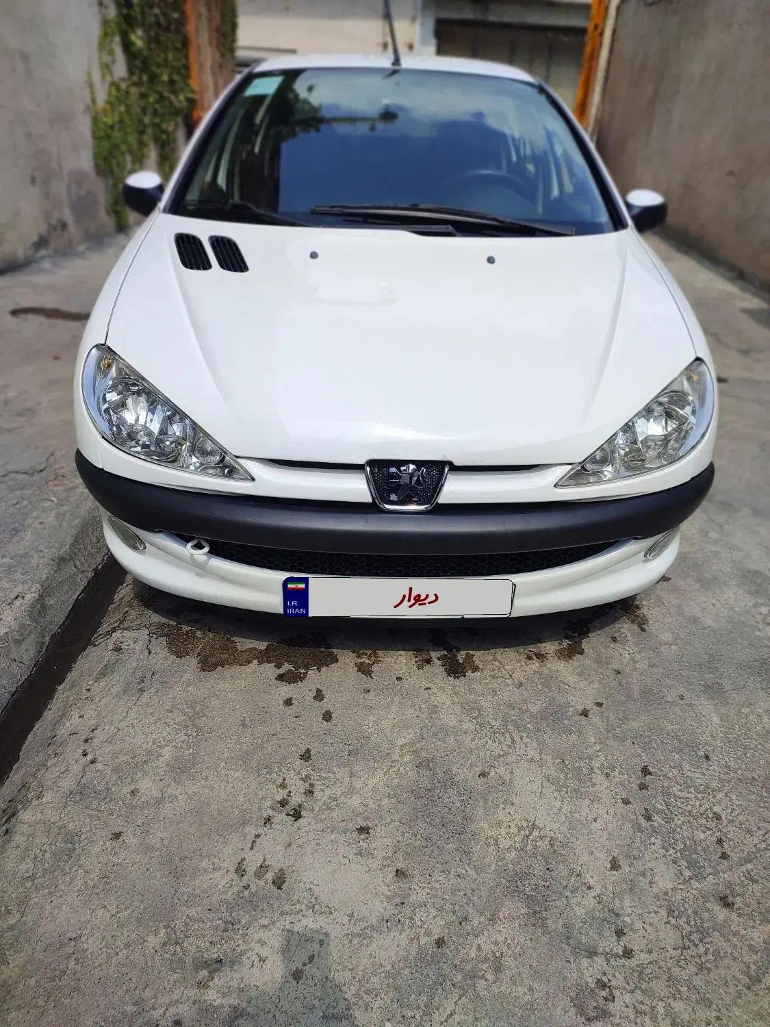 پژو ۲۰۶ صندوق دار v8 - 1395
