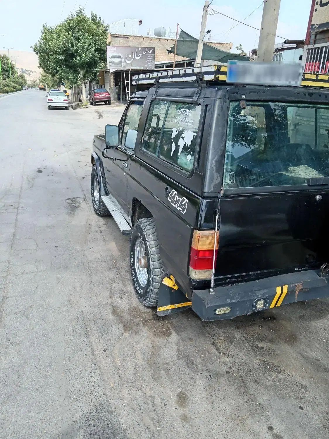 نیسان پاترول دو درب دنده‌ای - 1997