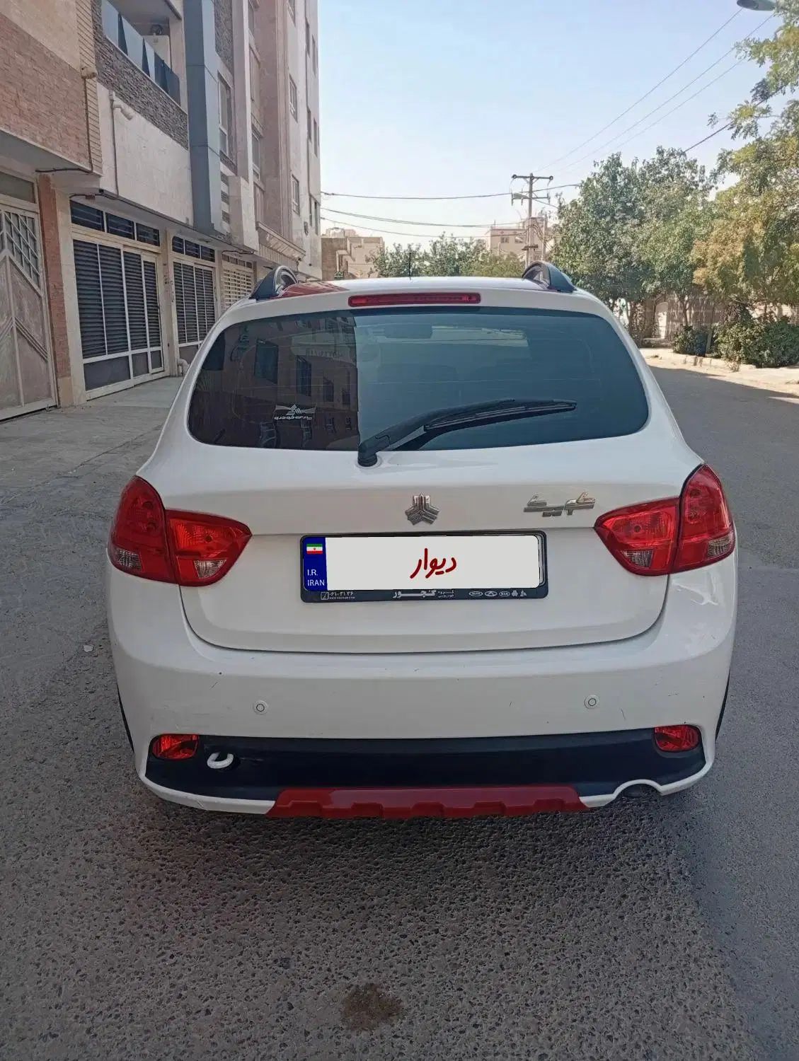 کوییک R دنده‌ای - 1402