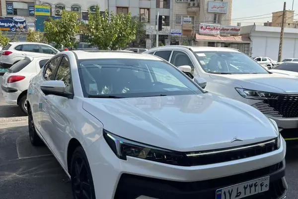خودرو کی ام سی، J7 آگهی ann_20422603
