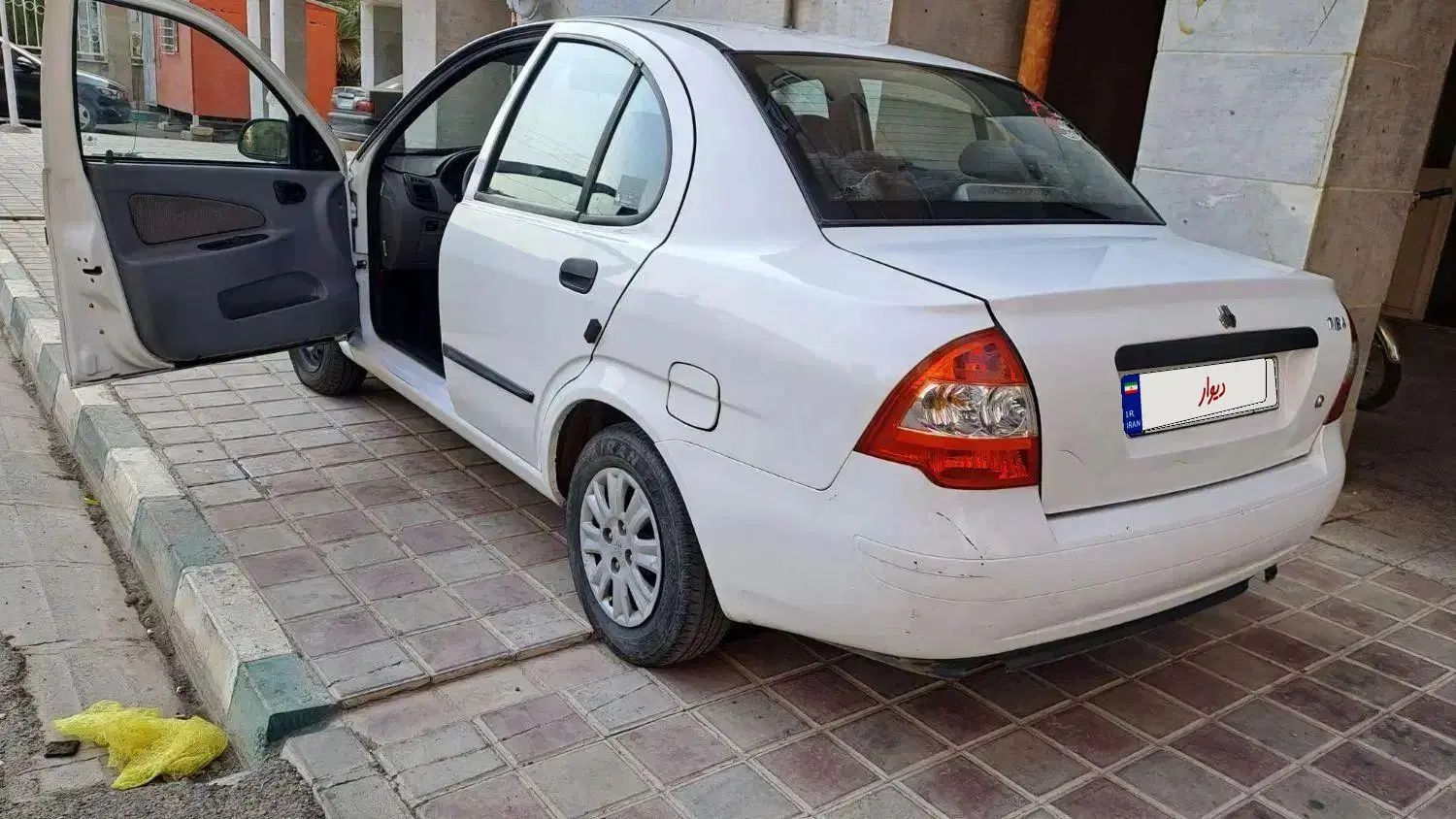 تیبا صندوق دار SX - 1400