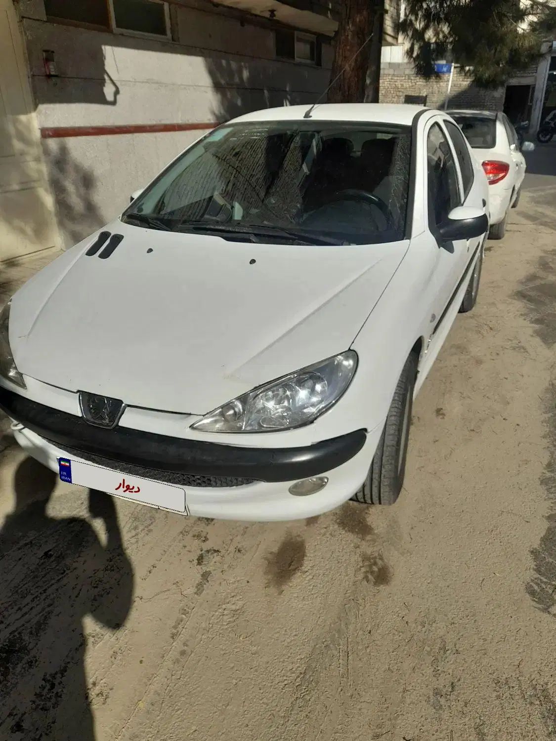 پژو ۲۰۶ صندوق دار v8 - 1398