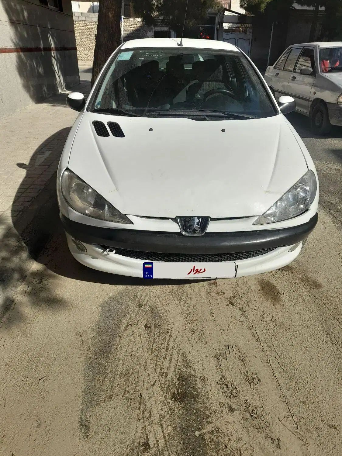پژو ۲۰۶ صندوق دار v8 - 1398