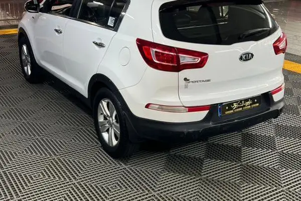 کیا اسپورتیج 4 سیلندر فول 2400cc - 2012
