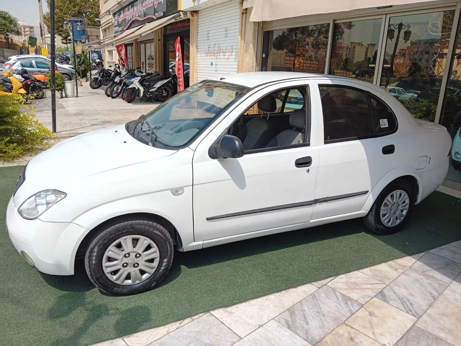 تیبا صندوق دار SX - 1396