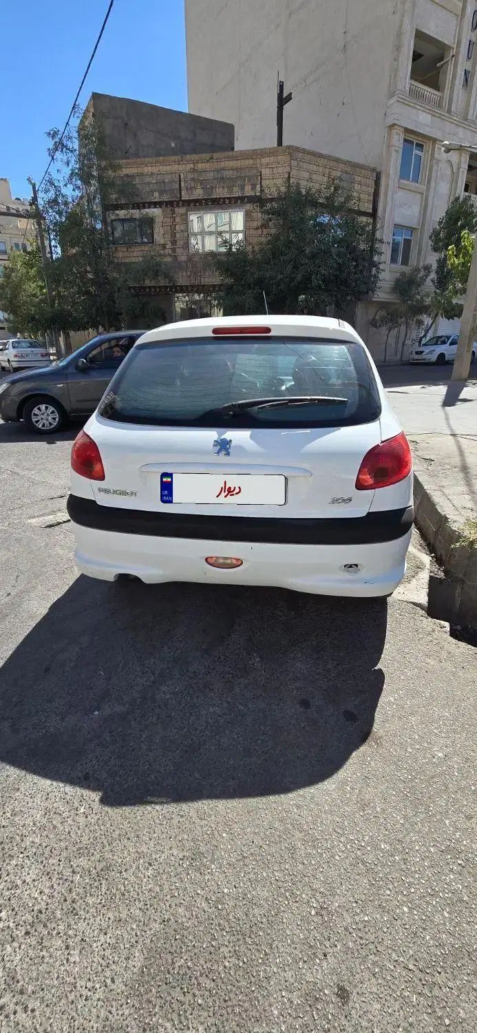 پژو 206 تیپ 2 - 1396