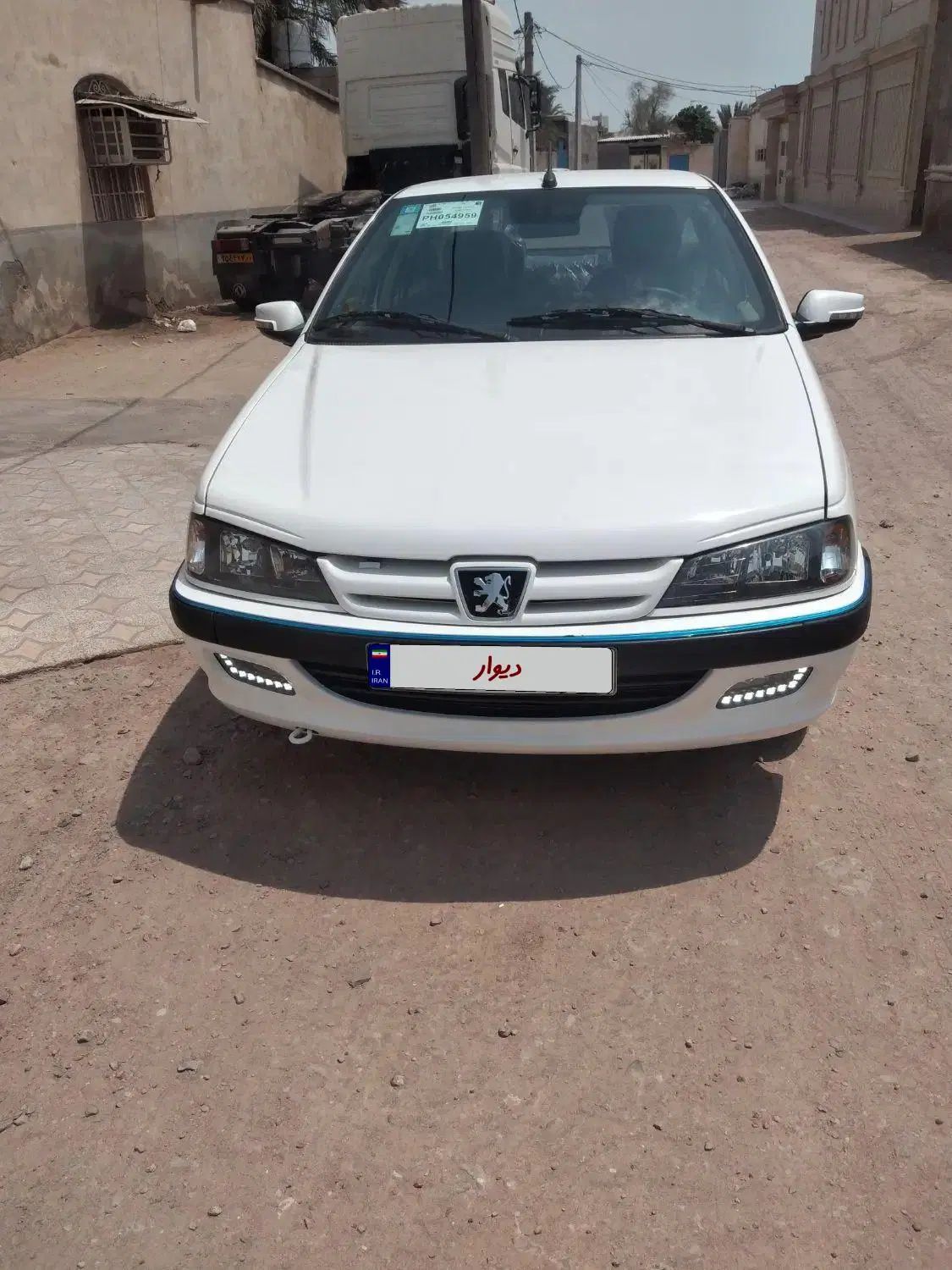 پژو پارس ELX-XU7P سفارشی - 1402