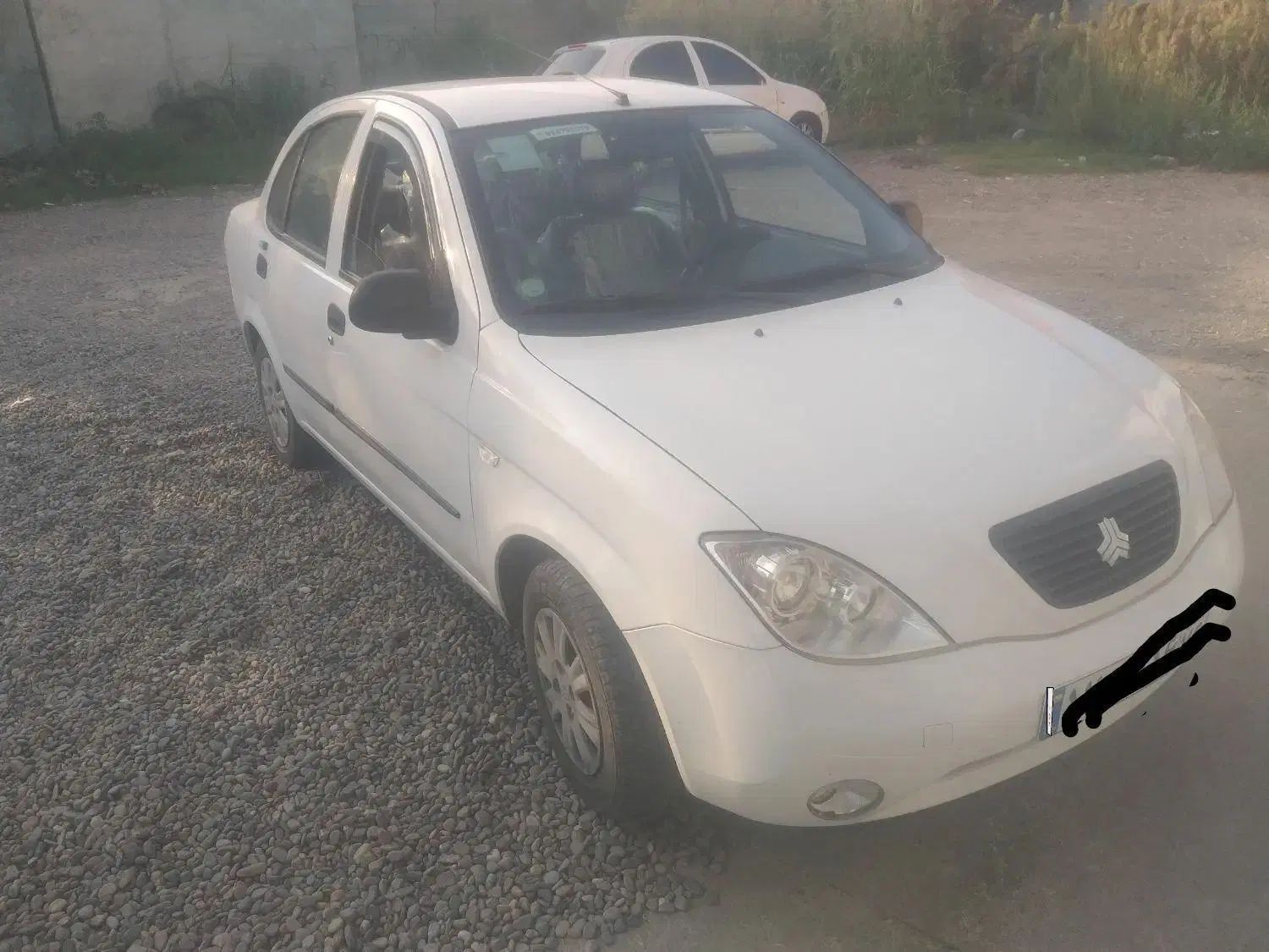 تیبا صندوق دار SX - 1401