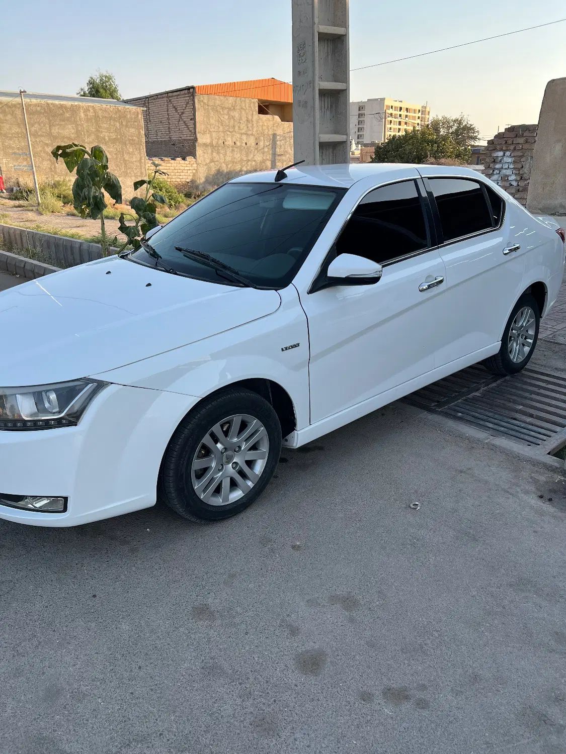 دنا پلاس تیپ ۲ سانروف ۴ ایربگ - 1398
