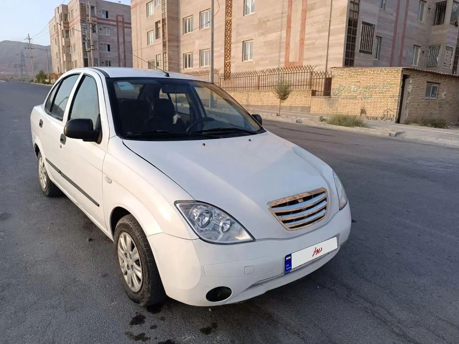 تیبا صندوق دار SX - 1397