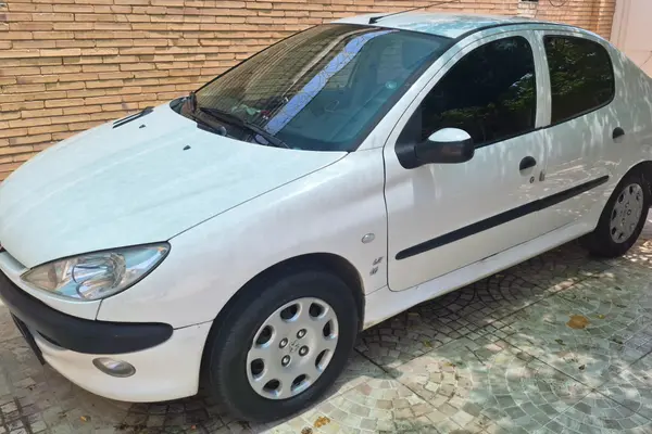 پژو ۲۰۶ صندوق دار v8 - 1397