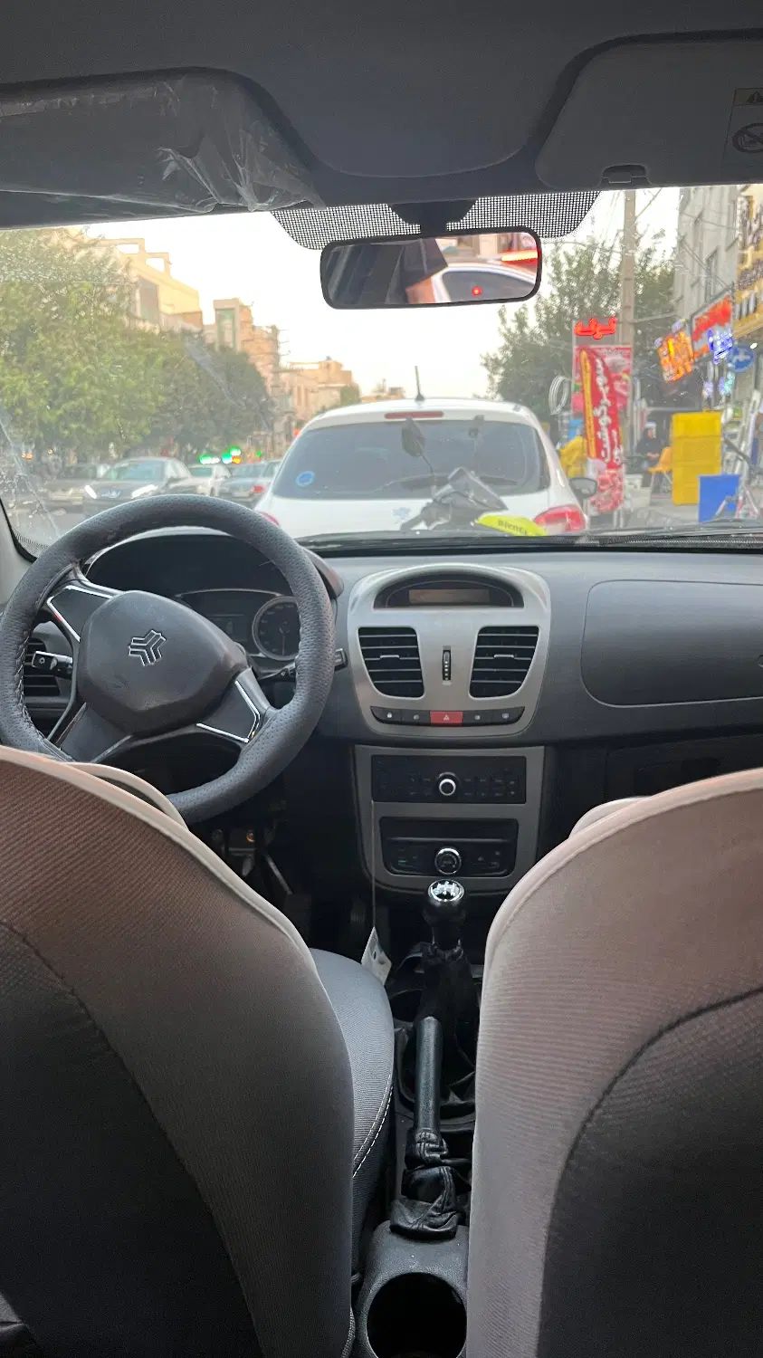 ساینا S دنده‌ای معمولی - 1401