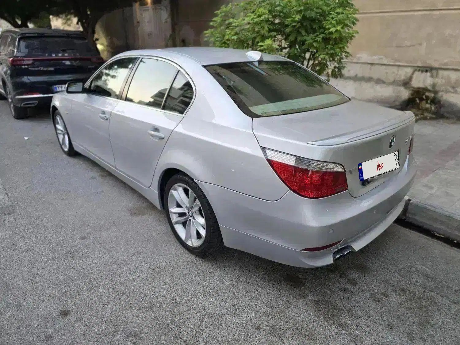 ب ام و سری 5 520i - 2005