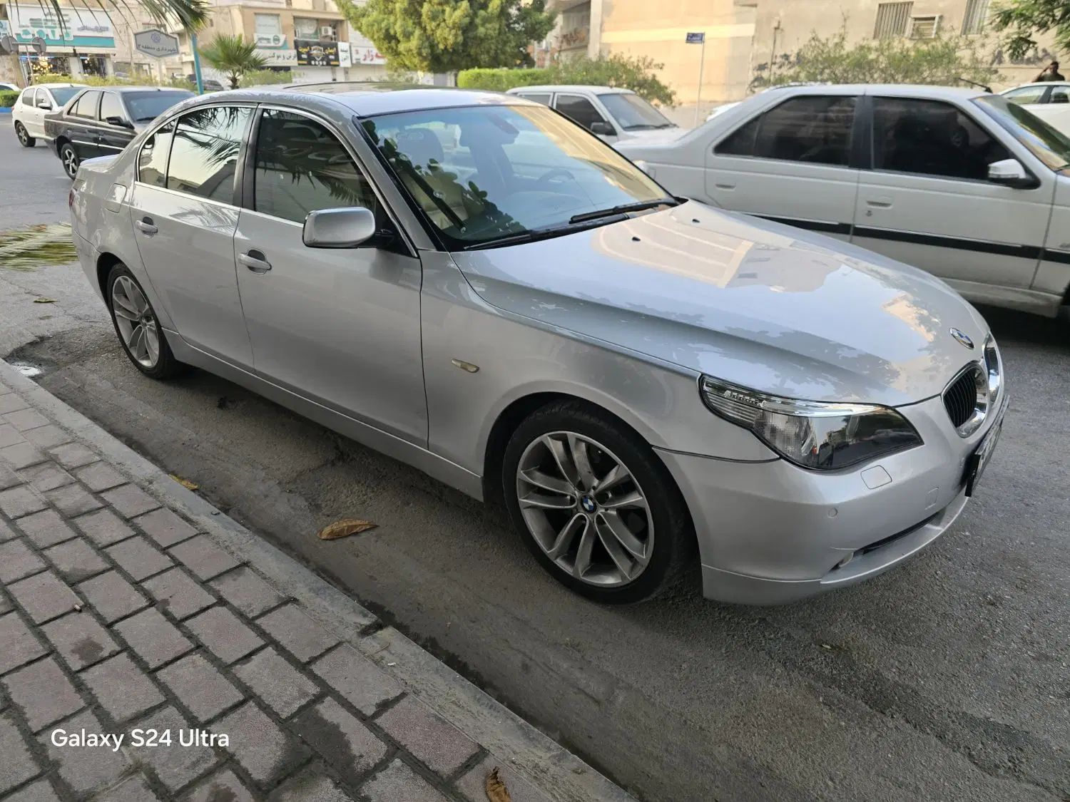 ب ام و سری 5 520i - 2005