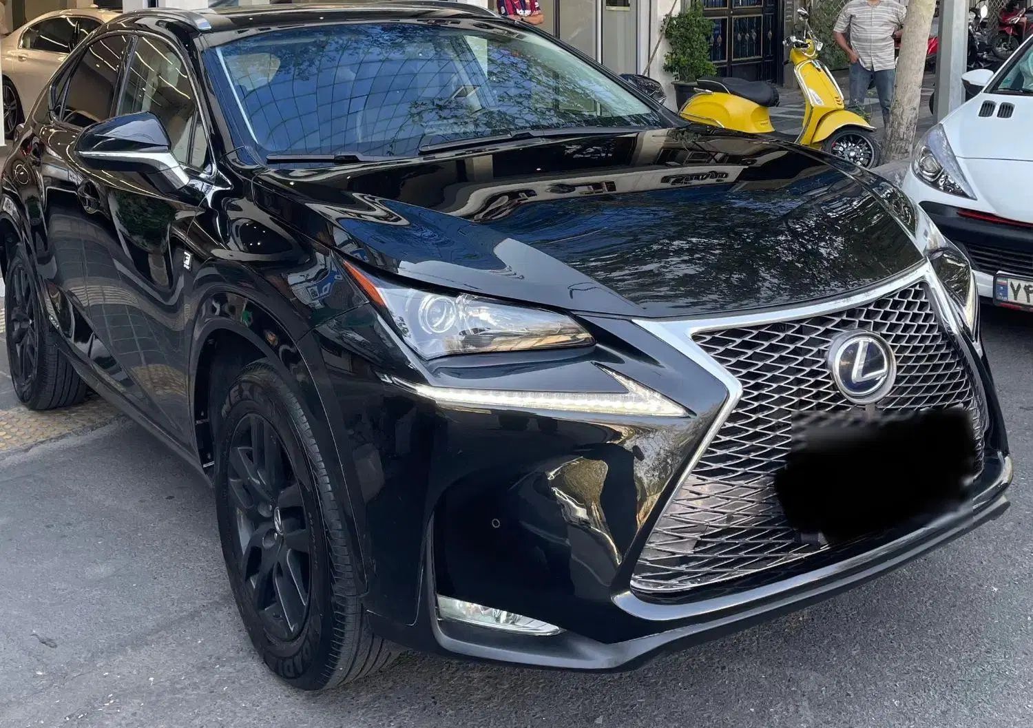 لکسوس NX هیبرید 300H - 2016