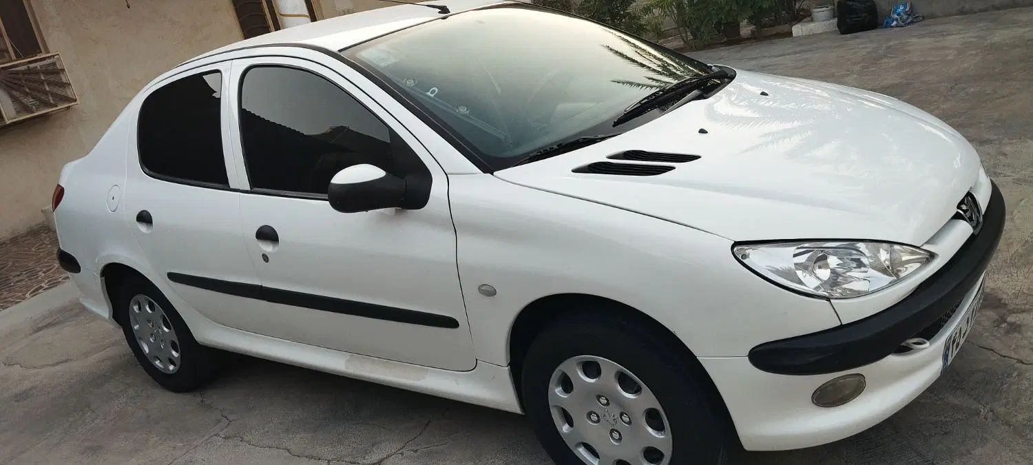 پژو ۲۰۶ صندوق دار v8 - 1397