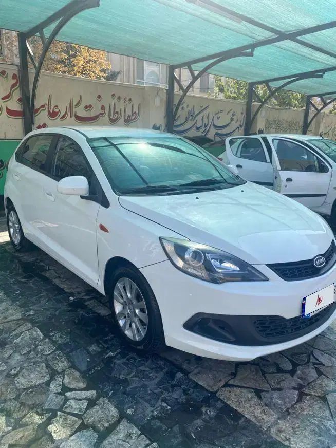 ام وی ام 315 هاچ بک ساده دنده ای - 1394