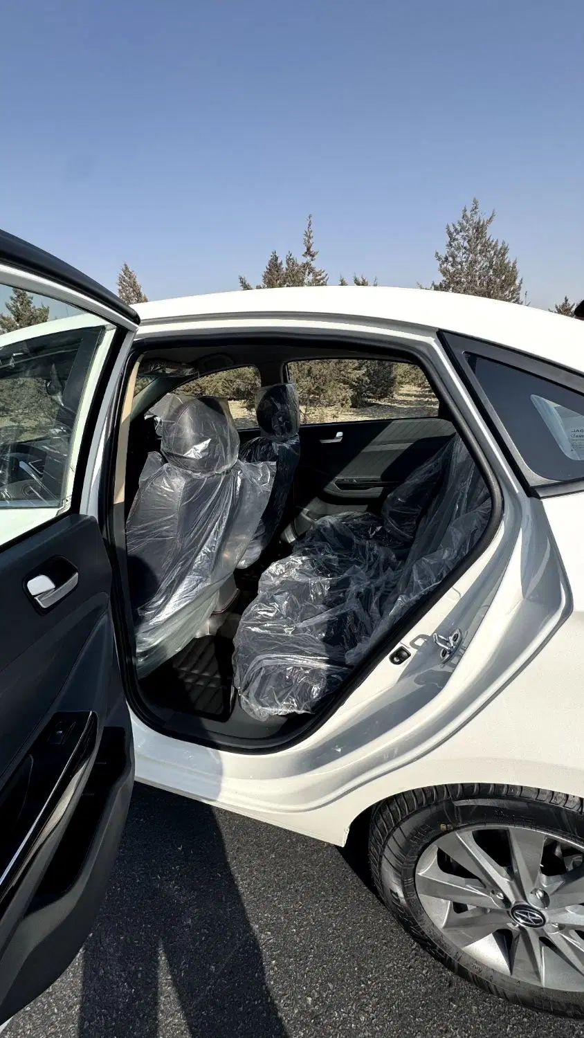 جک J4 اتوماتیک آپشنال - 1404
