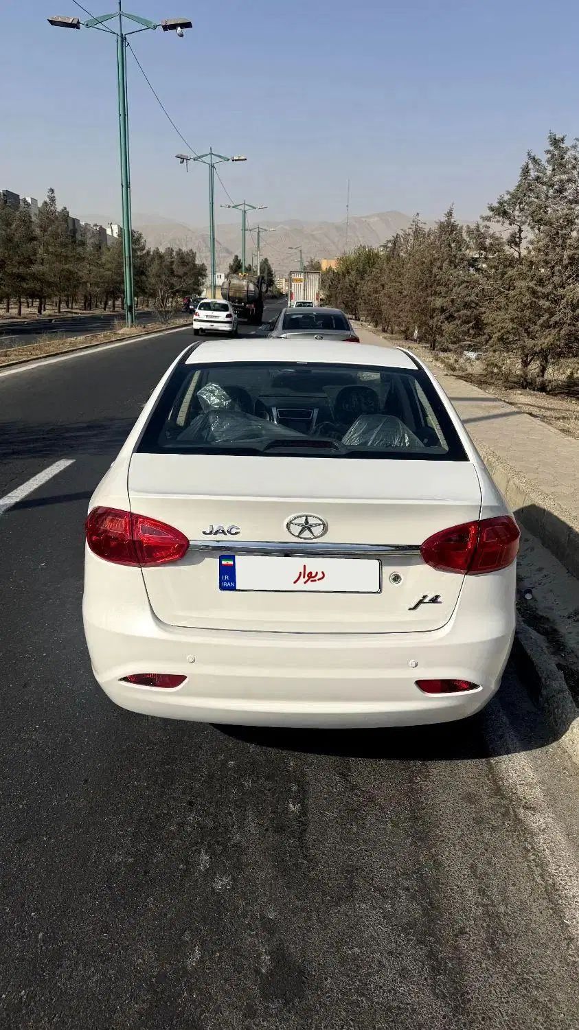 جک J4 اتوماتیک آپشنال - 1404