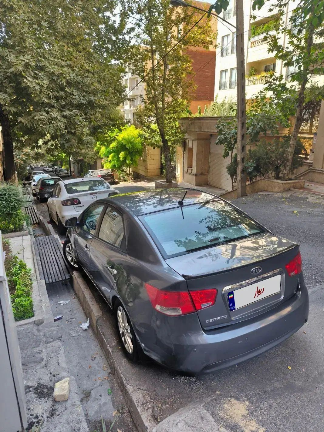کیا سراتو 2.0 لیتر اتوماتیک GT لاین - 2016
