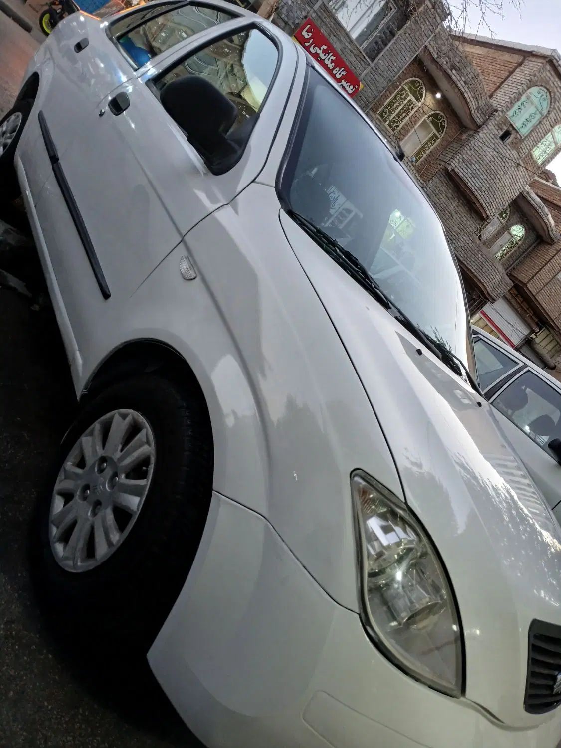 تیبا صندوق دار SX - 1394