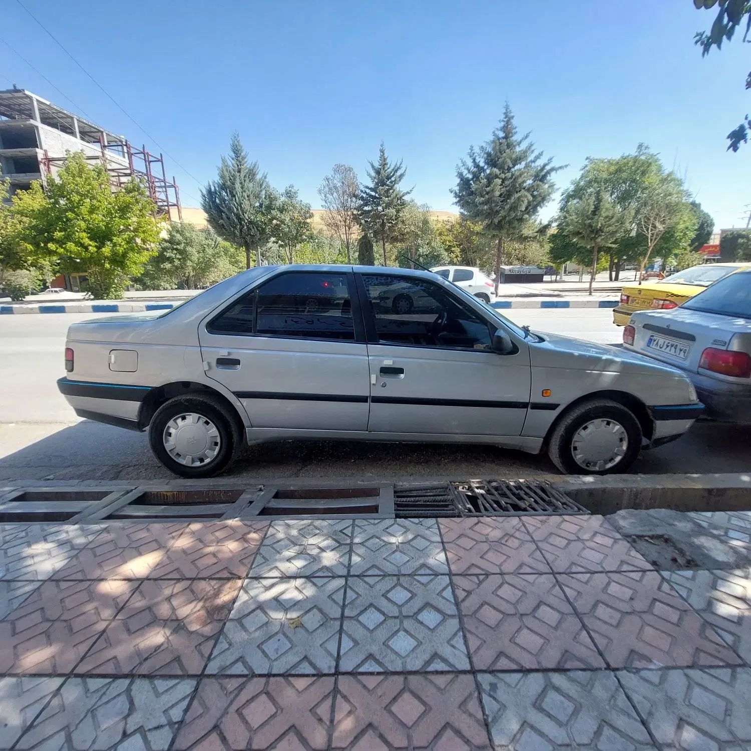 پژو 405 GLX - دوگانه سوز - 1389