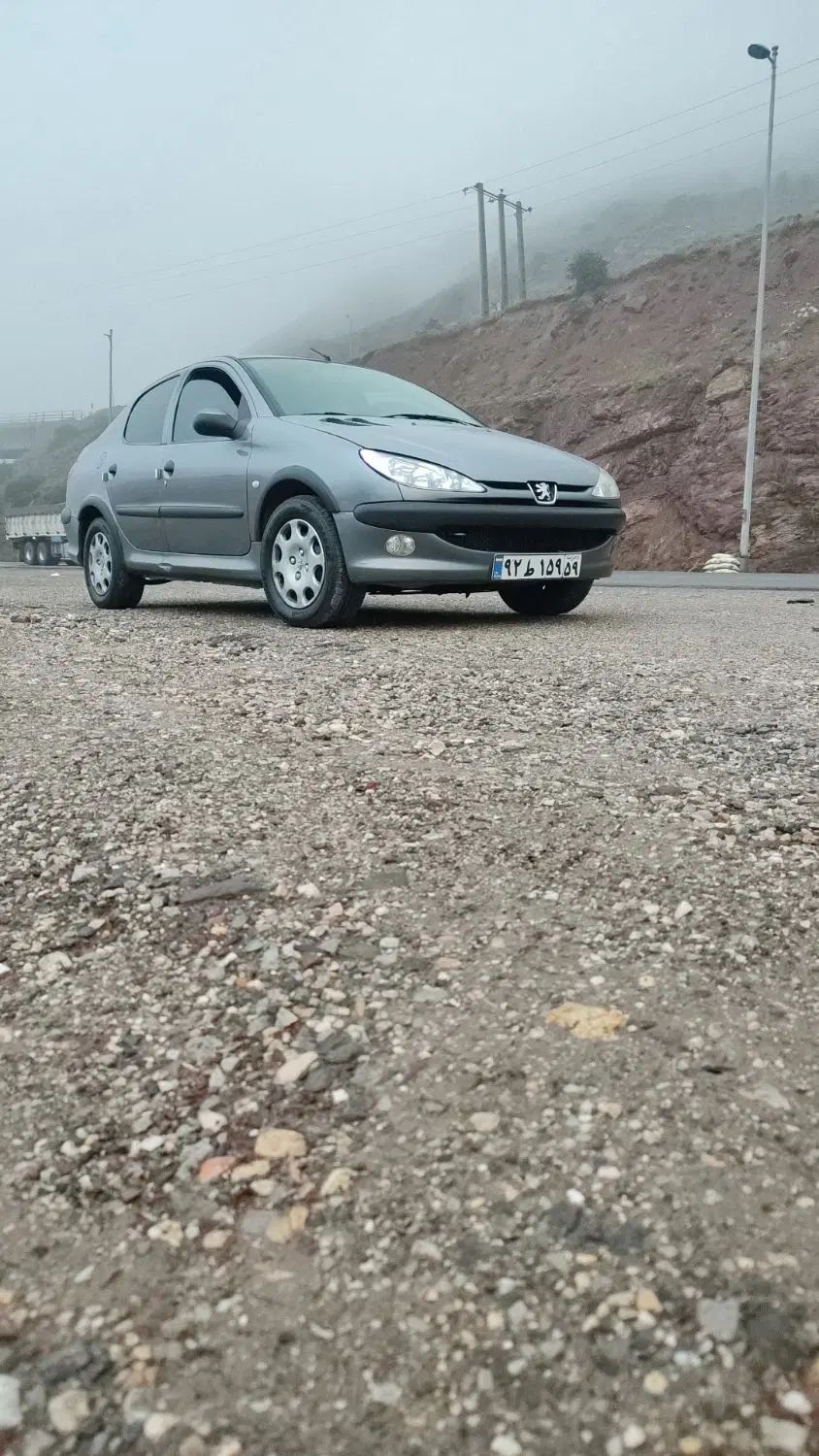 پژو ۲۰۶ صندوق دار v20 - 1386